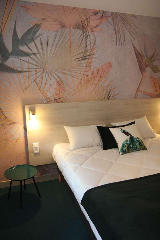 Brit Hotel Au Pays De Vitré Étrelles Habitación foto