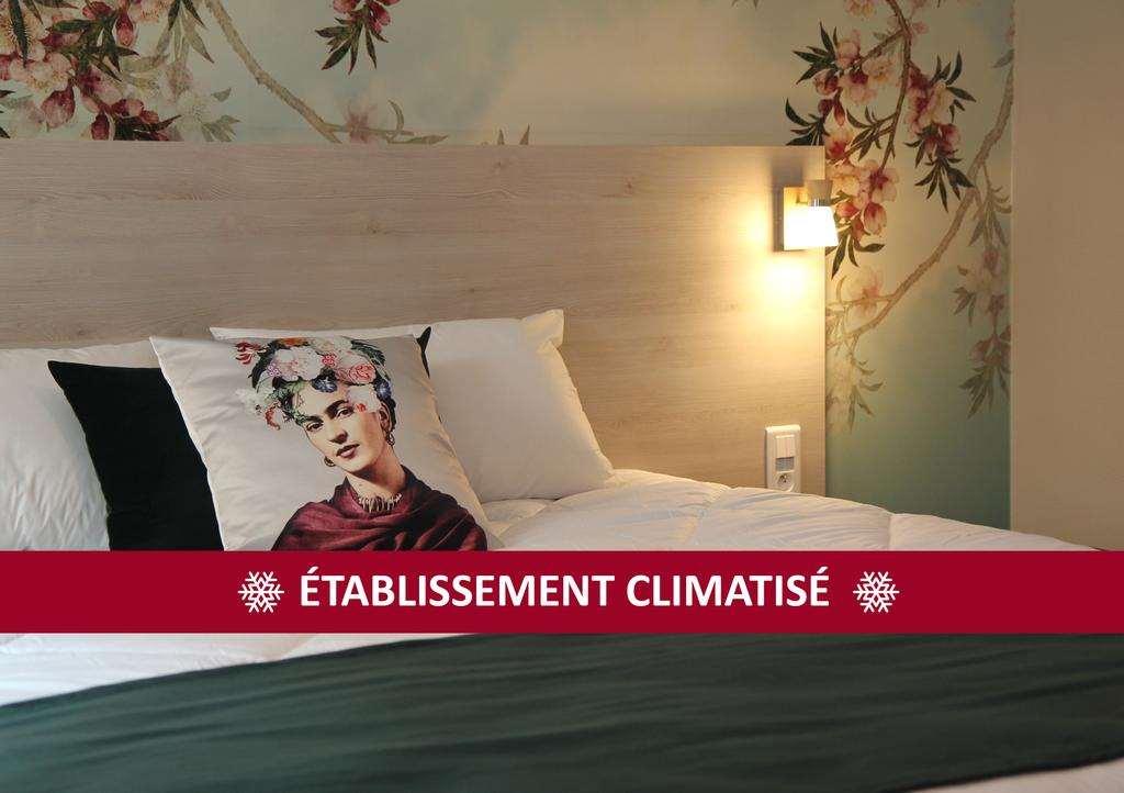 Brit Hotel Au Pays De Vitré Étrelles Habitación foto