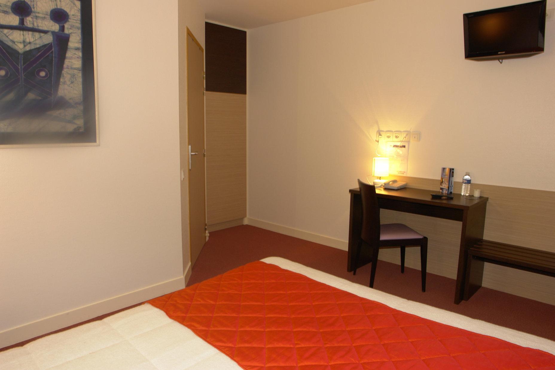 Brit Hotel Au Pays De Vitré Étrelles Habitación foto